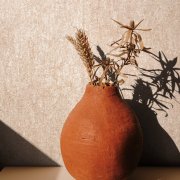 Vliesová tapeta hnědo-oranžová betonová stěrka 0,53 x 10,05 m / Tapety na zeď City Romance 35141 Marburg