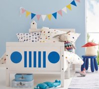 Samolepicí fólie bílá, matná v šíři 67,5 cm, prodávaná na metráž - značková samolepící tapeta d-c-fix