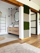 Hedvábně lesklý akustický panel v hedvábném lesku na povrchu, umělé rostliny a motiv mechu na filcovém podkladu, rozměr 52 x 52 cm z kolekce Modular Wall A.S.Création - DD136684
