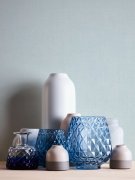 Matná, jemně strukturovaná vliesová tapeta ve světle modré a bílé barvě - vliesová tapeta na zeď od A.S.Création z kolekce Maison Charme