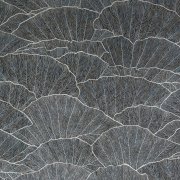 Exkluzivní designová tapeta mořské mušle, tmavě modrá, stříbrná barva - vzpomínky na dovolenou ve velkém formátu tapety SEASHELL