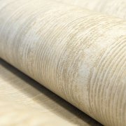 Struktura dřeva s lesklými efekty na designové tapetě, barva béžová, písková, krémová - to je moderní vliesová tapeta té nejvyšší kvality
