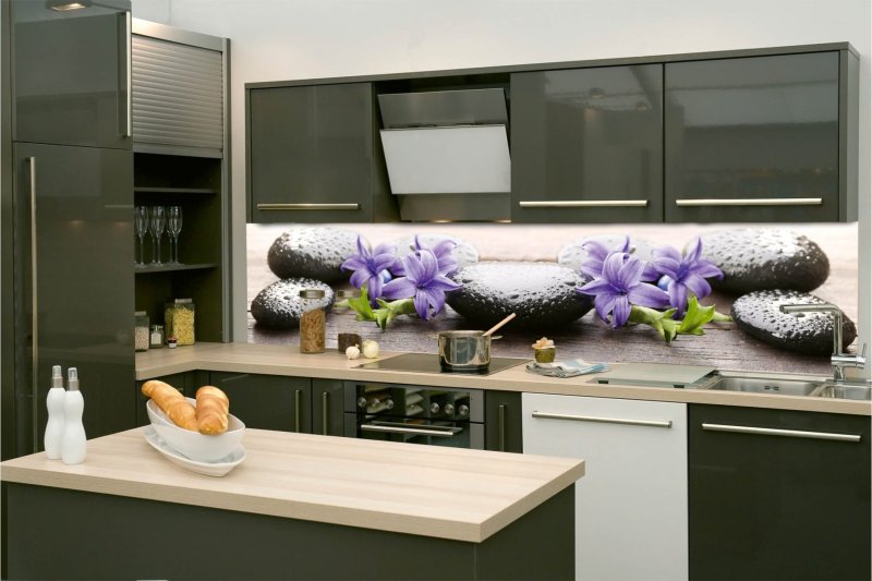 Samolepicí fototapeta na kuchyňskou linku Lávové kameny a fialové květy 260 x 60 cm / KI-260-173 / Fototapety do kuchyně Dimex