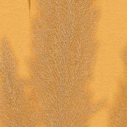 Vliesová tapeta s přírodním vzorem trávy, pampová tráva, Pampas Grass, barva žlutá, zlatá, metalická. Kolekce Hygge 2 od německého výrobce tapet A.S.Création