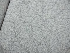 Listy - moderní vzorovaná vliesová tapeta šedé barvy, jemný strukturální vzor. Exkluzivní, vysoce kvalitní a odolná vliesová tapeta z kolekce TOSCANA značky Dekens