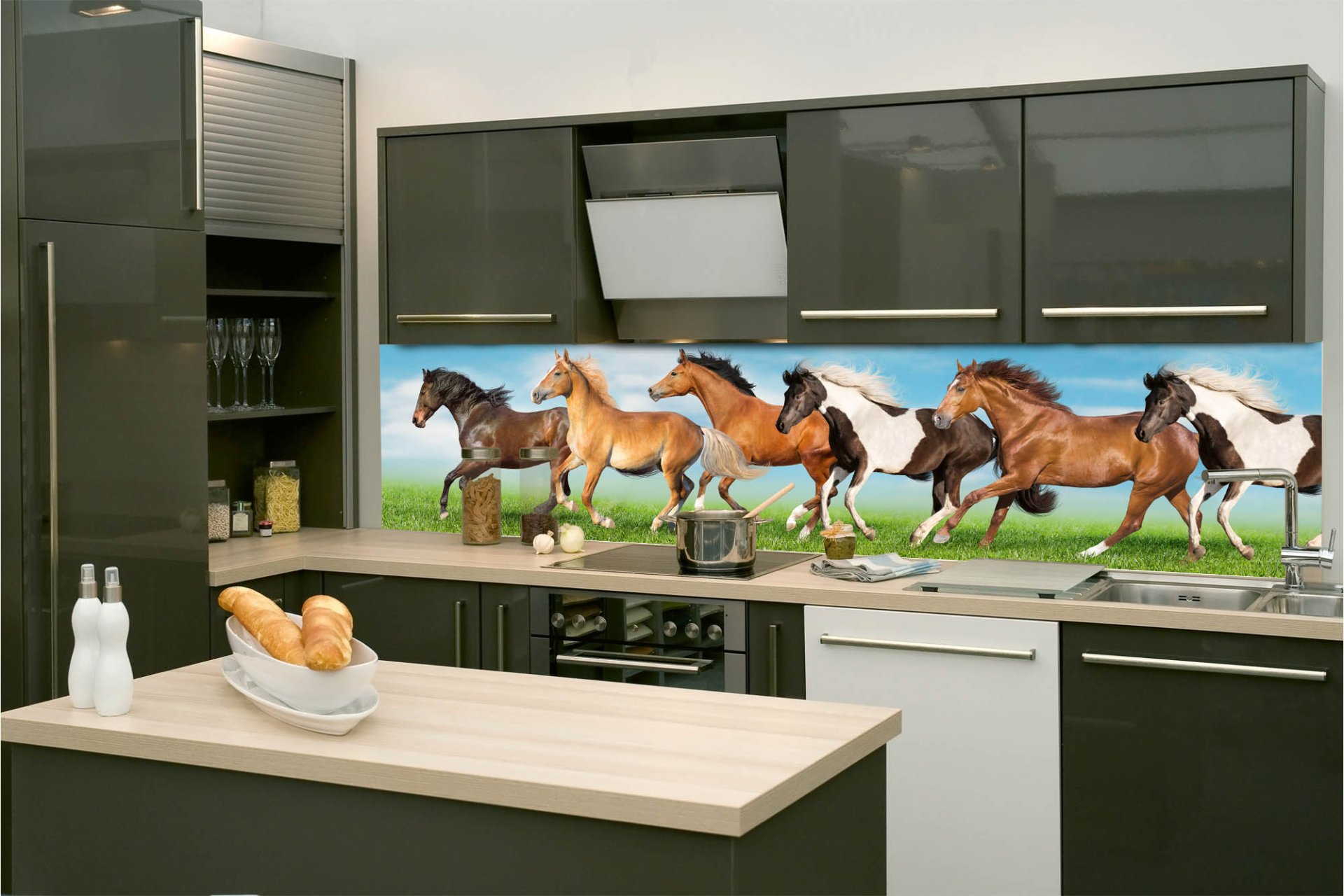 Samolepicí fototapeta na kuchyňskou linku Stádo koní, koně KI-260-111 / Fototapety do kuchyně Dimex (260 x 60 cm)